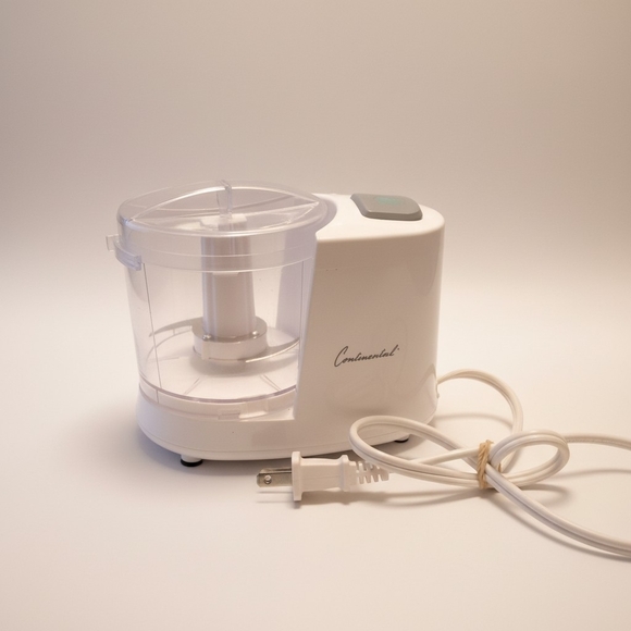 Compact White Food Processor by - Picture 4 of 5